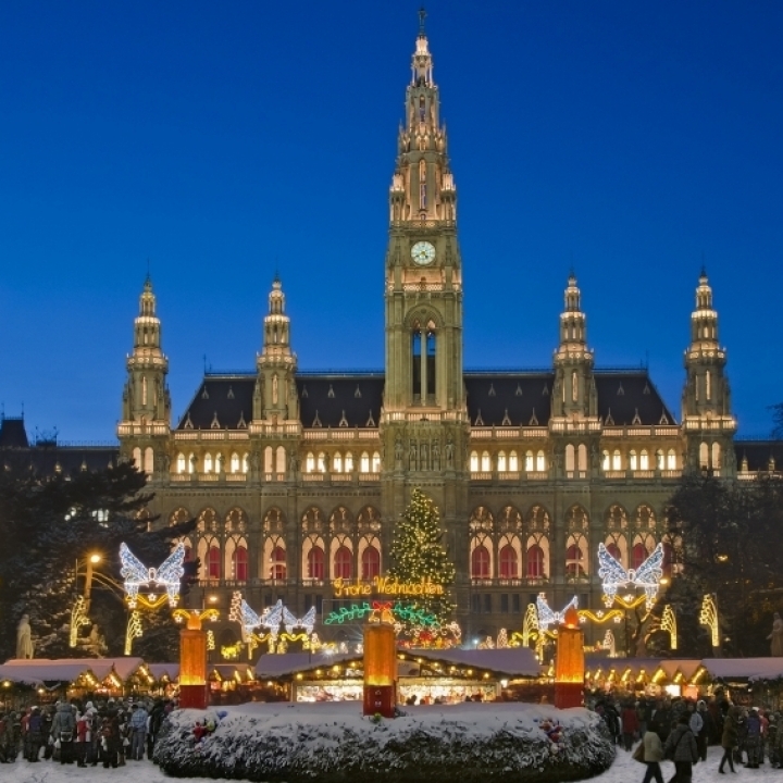 Piaţa de Crăciun din Viena